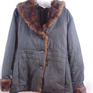 Carolina Colours Down filled jacket black sz large